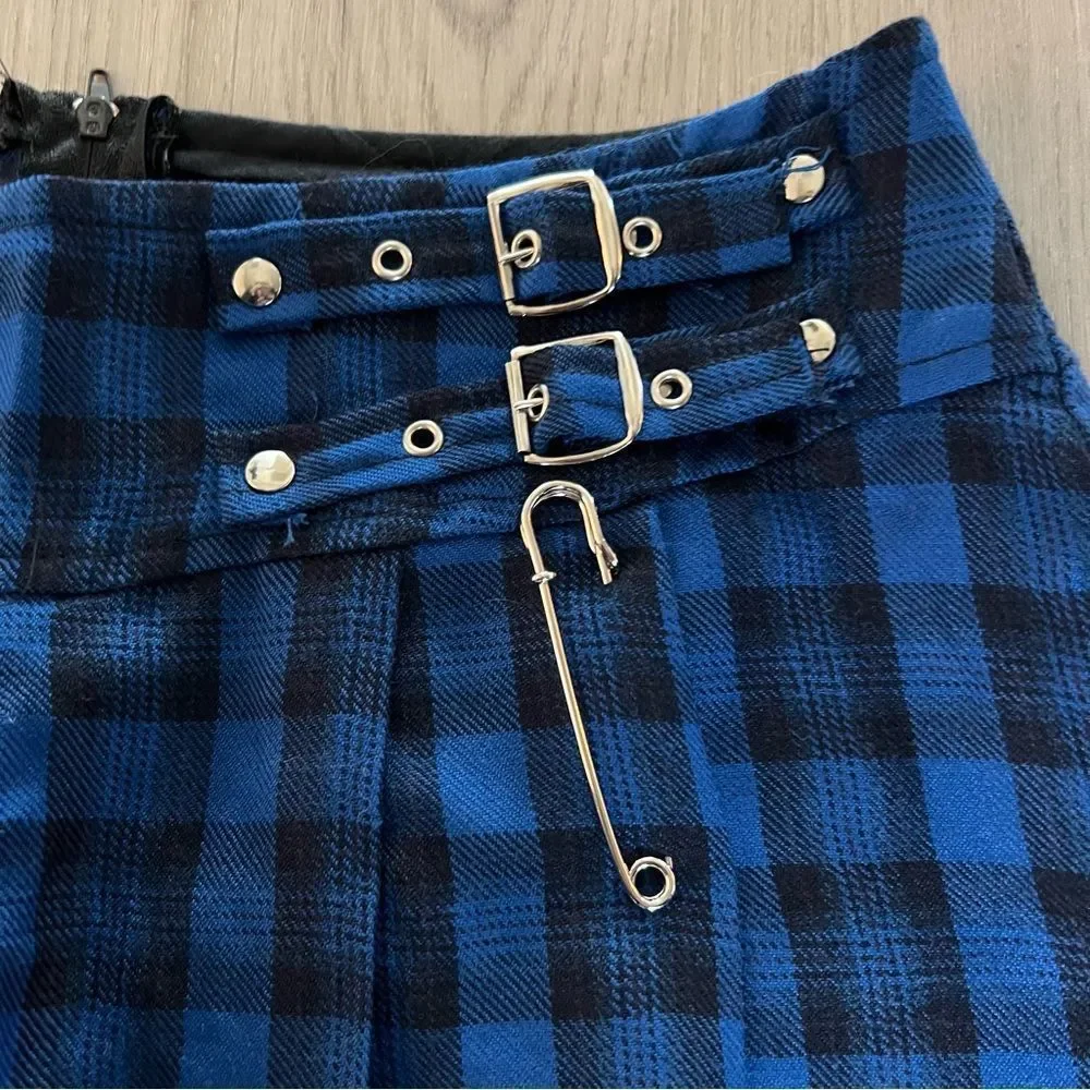 NWT vintage Lip Service blue plaid miniskirt with buckles and safety pin sz S - Picture 5 of 13